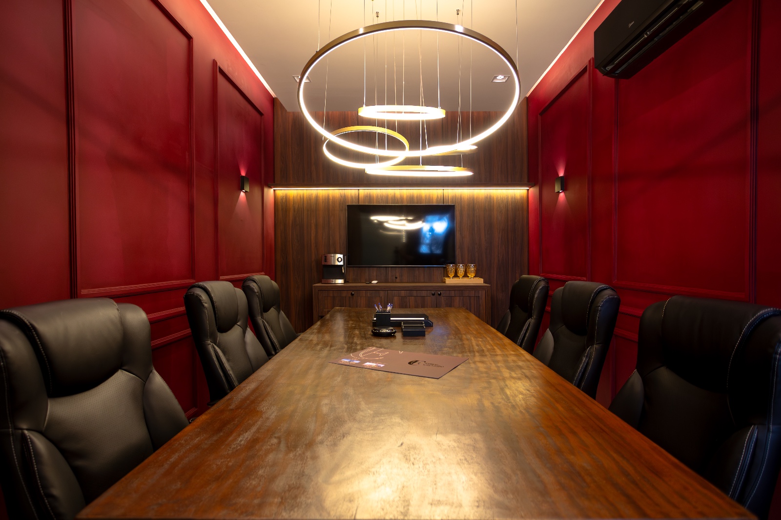 WhatsApp Image 2026-03-05 at 00.40.27